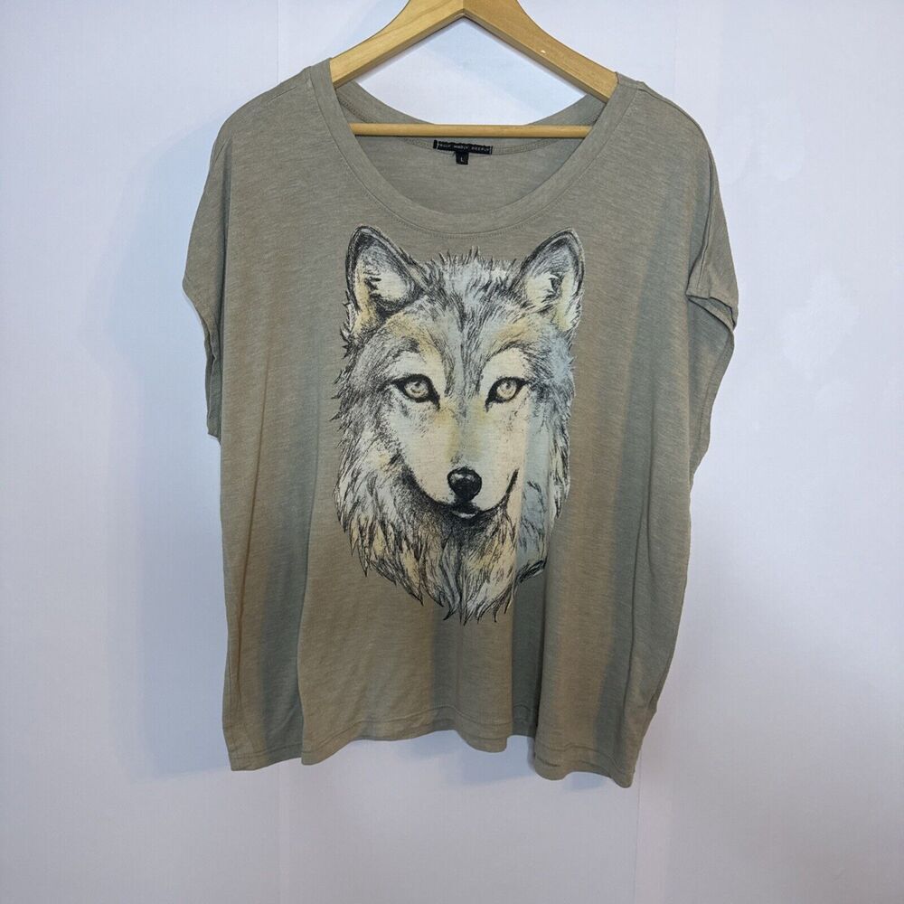 TRULY MADLY DEEPLY Womens Large Wolf Moon Graphic T-Shirt Grey Moto Boho Rock